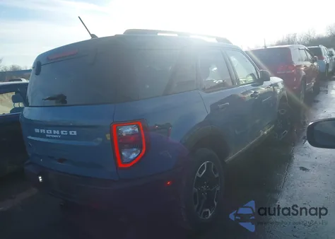 2021 Ford Bronco Sport Outer Banks z USA, uszkodzony, nr VIN 3FMCR9C65MRA81036